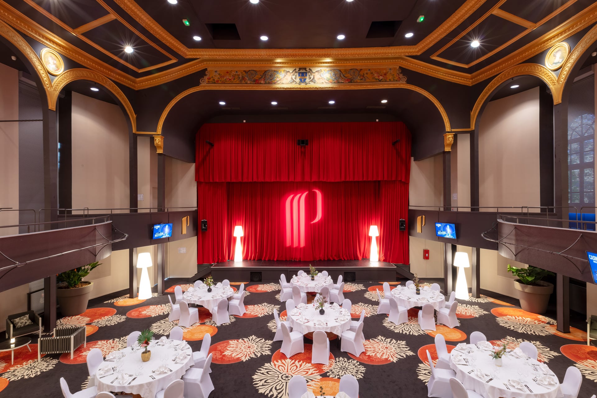 Casino Partouche de Royat — vue 2, sortie à Chamalières (Puy-de-Dôme)