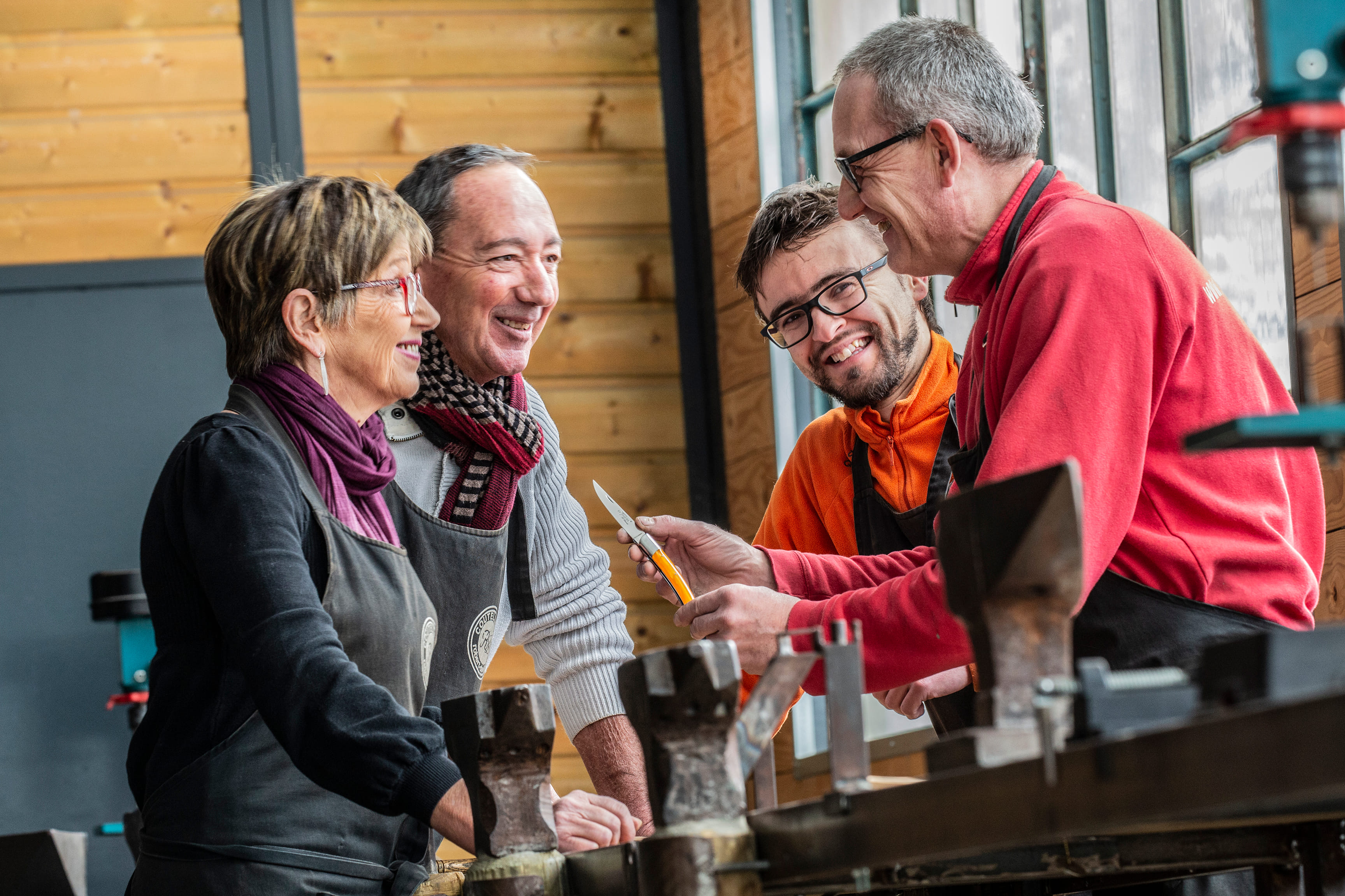 Coutellerie Robert David, activité à Thiers — Puy-de-Dôme
