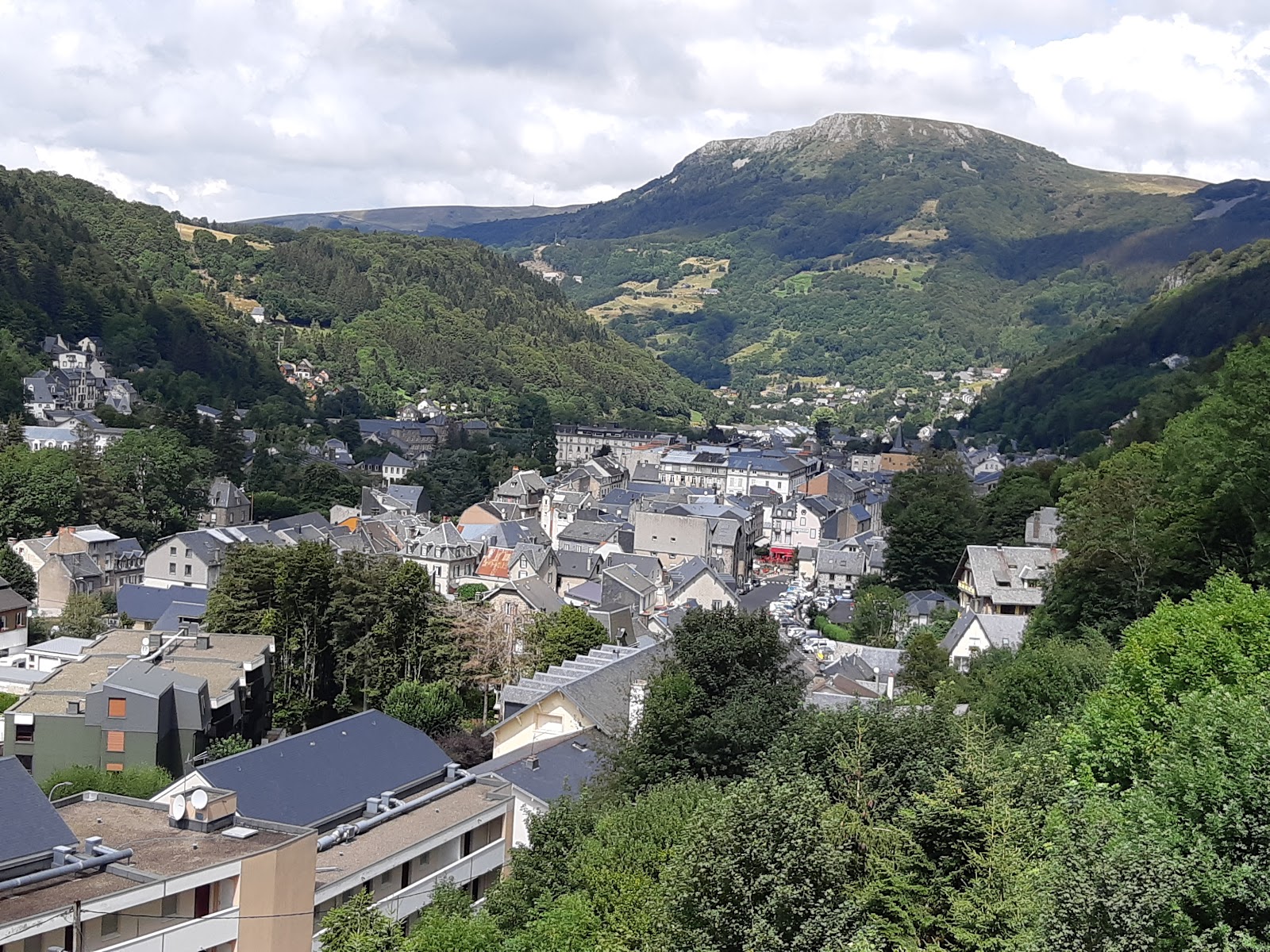 Photo 2 de Le Mont-Dore Ville