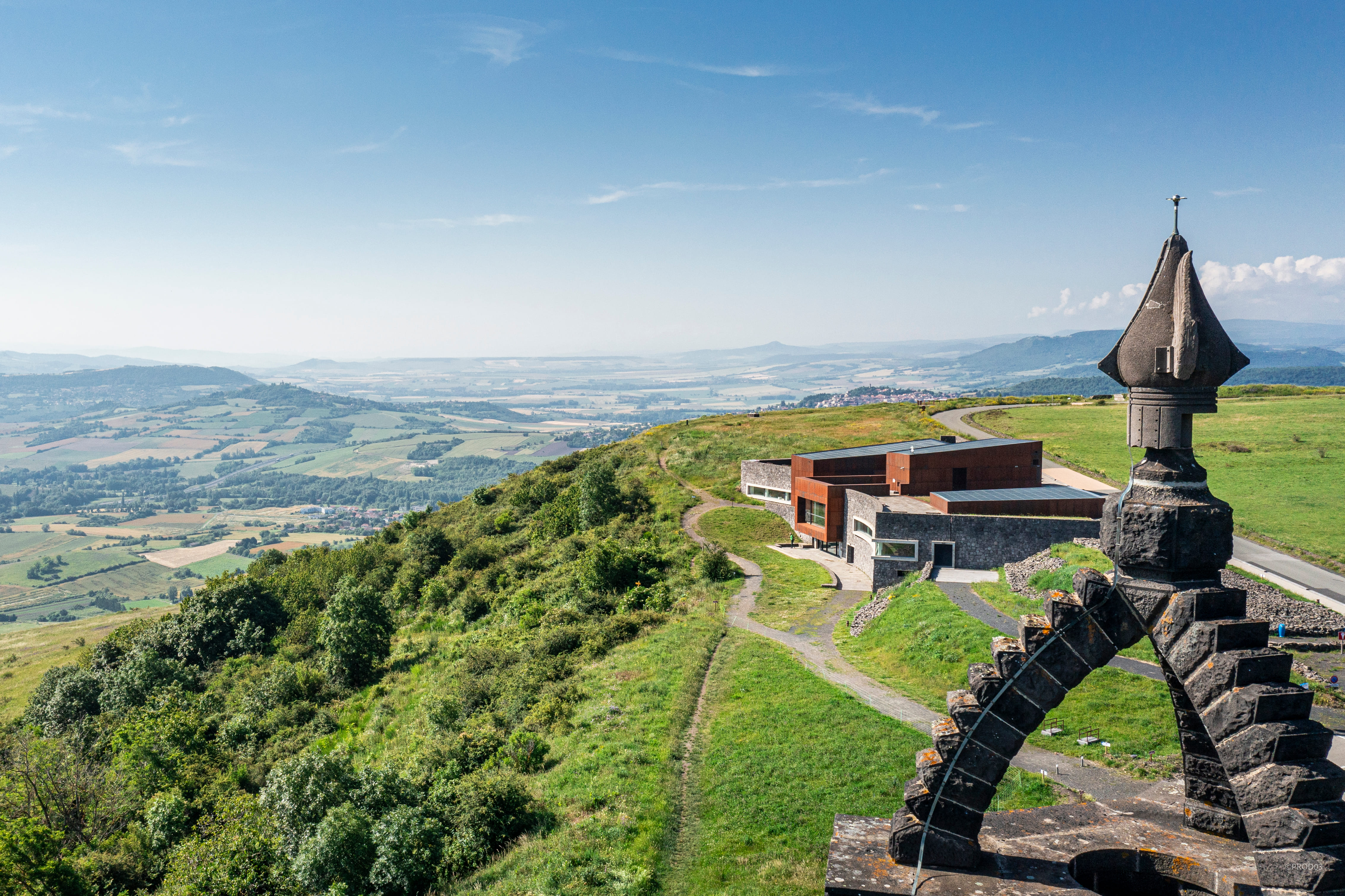 Musée de Gergovie — vue 4, activité à La Roche-Blanche (Puy-de-Dôme)