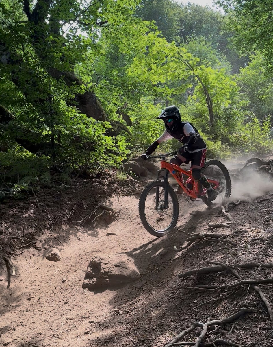 Photo 2 de NicoVélo & VéloLive